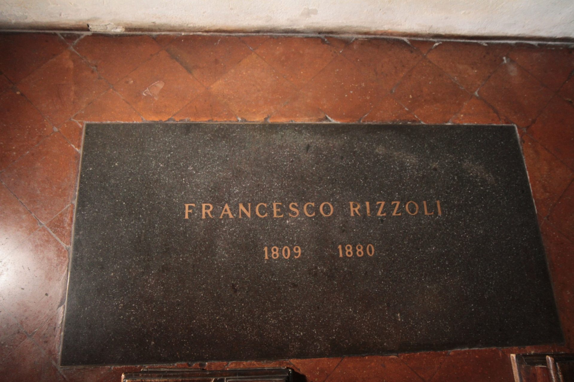 Francesco%20Rizzoli%27s%20tomb%2C%20Istituto%20Ortopedico%20Rizzoli%2C%20Bologna%20-%2002.JPG